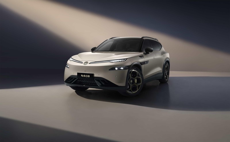  大众汽车与小鹏合作首款车型，与众08正式量产；中德技术融合开启新篇章。 汽车科技