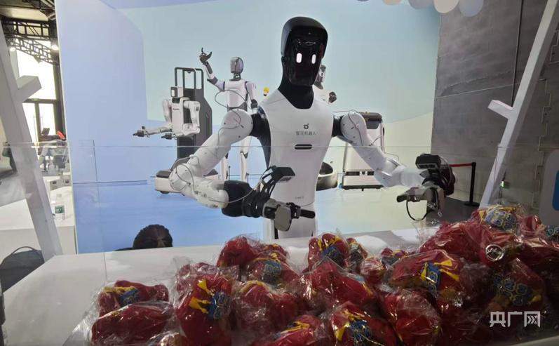  家电零售跨越新门槛，AI技术重塑家居智慧生态。 家电市场