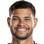 曼联与吉马良斯传闻浮现;TA记者指出可能源于续约策略。 体育新闻