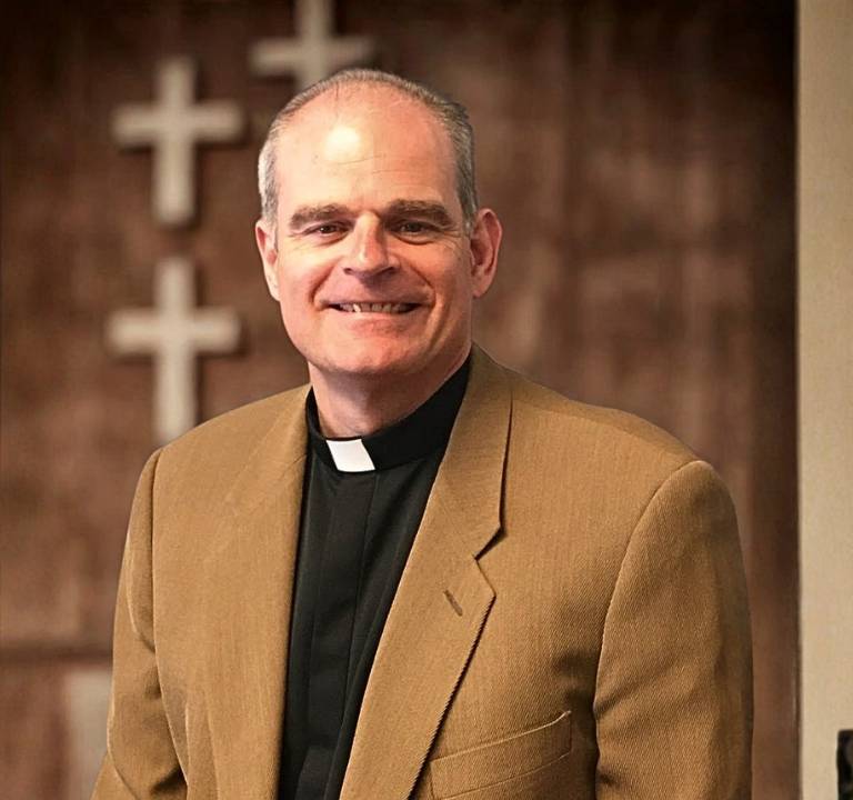  从密码学工程师到AI灵魂重塑者：神父Brendan McGuire的技术长征 IT技术