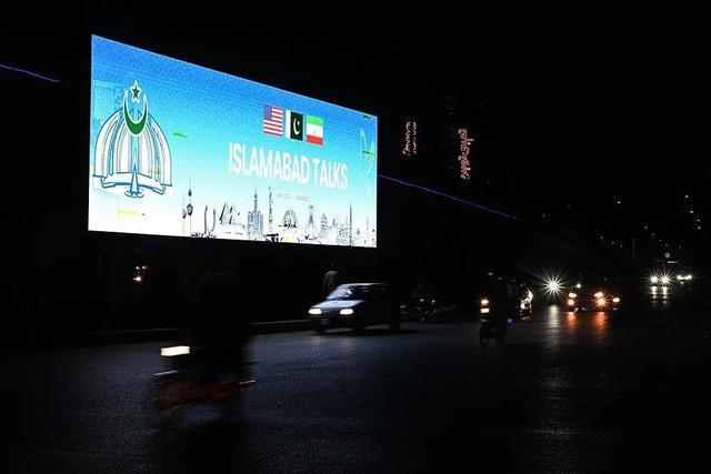  【技术解构】18秒AI视频何以刺痛美国前高官神经：地缘叙事工具的深层逻辑 新闻