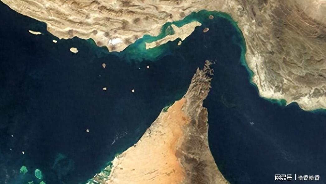  【技术复盘】美军霍尔木兹封锁行动失败：一场注定失败的军事冒险 新闻